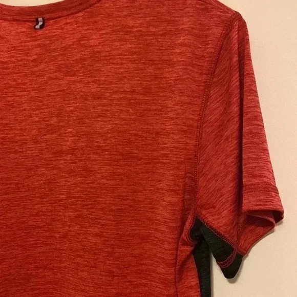 Mens  Medium Red Rawlings Workout Shirt - Picture 7 of 8